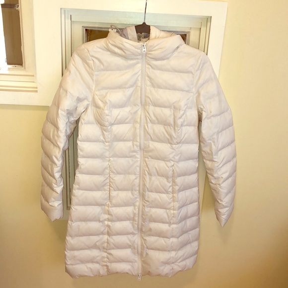Jackets & Blazers - American Eagle Ltweight Down Coat w/removable hood